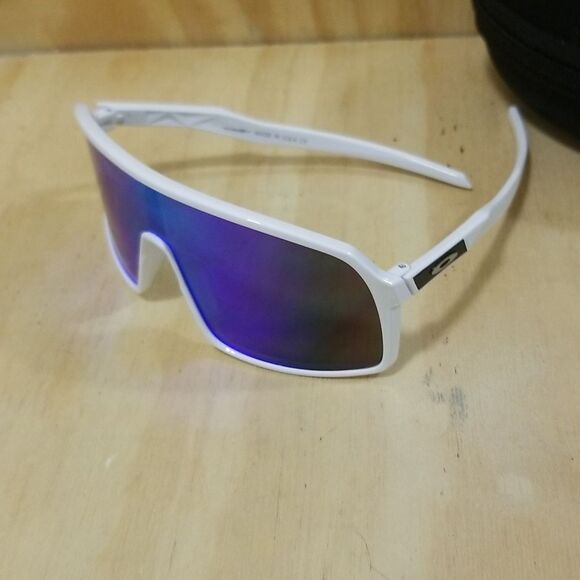 Oakley SUTRO Ti Purple POLARIZED Galaxy Blue SAPPHIRE Sunglasses Patrick Mahomes - Picture 2 of 8